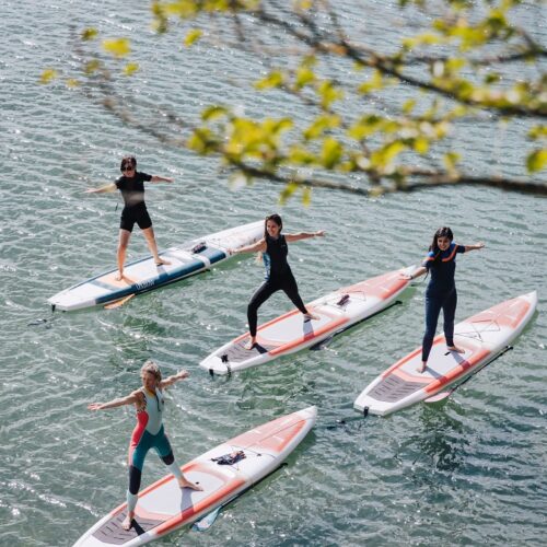 Sur l'estuaire de la Rance, Fauméa propose des stages et ateliers stand-up paddle et yoga pour tous niveaux. Découvrez cette activité lors de vos vacances en Bretagne.