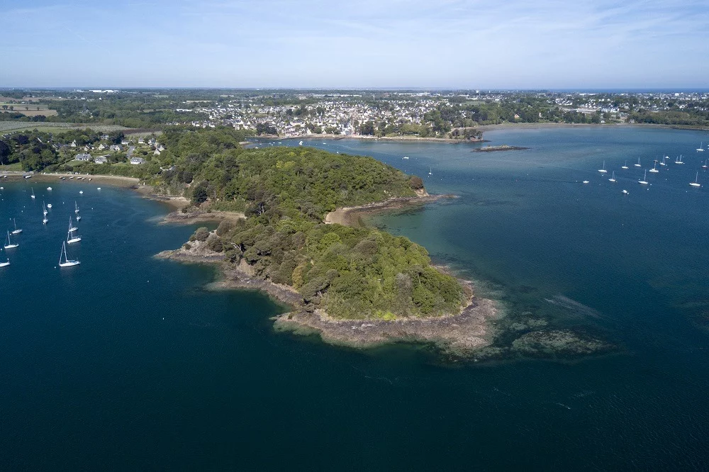 Vue aérienne de la Pointe de Cancaval A Pleurtuit Par Niclofilm Web Les incontournables de Pleurtuit