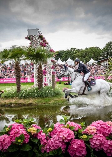 Le jumping de Dinard, CSI 5*. Un événement équestre international qui a lieu tous les ans sur le terrain du Val Porée.