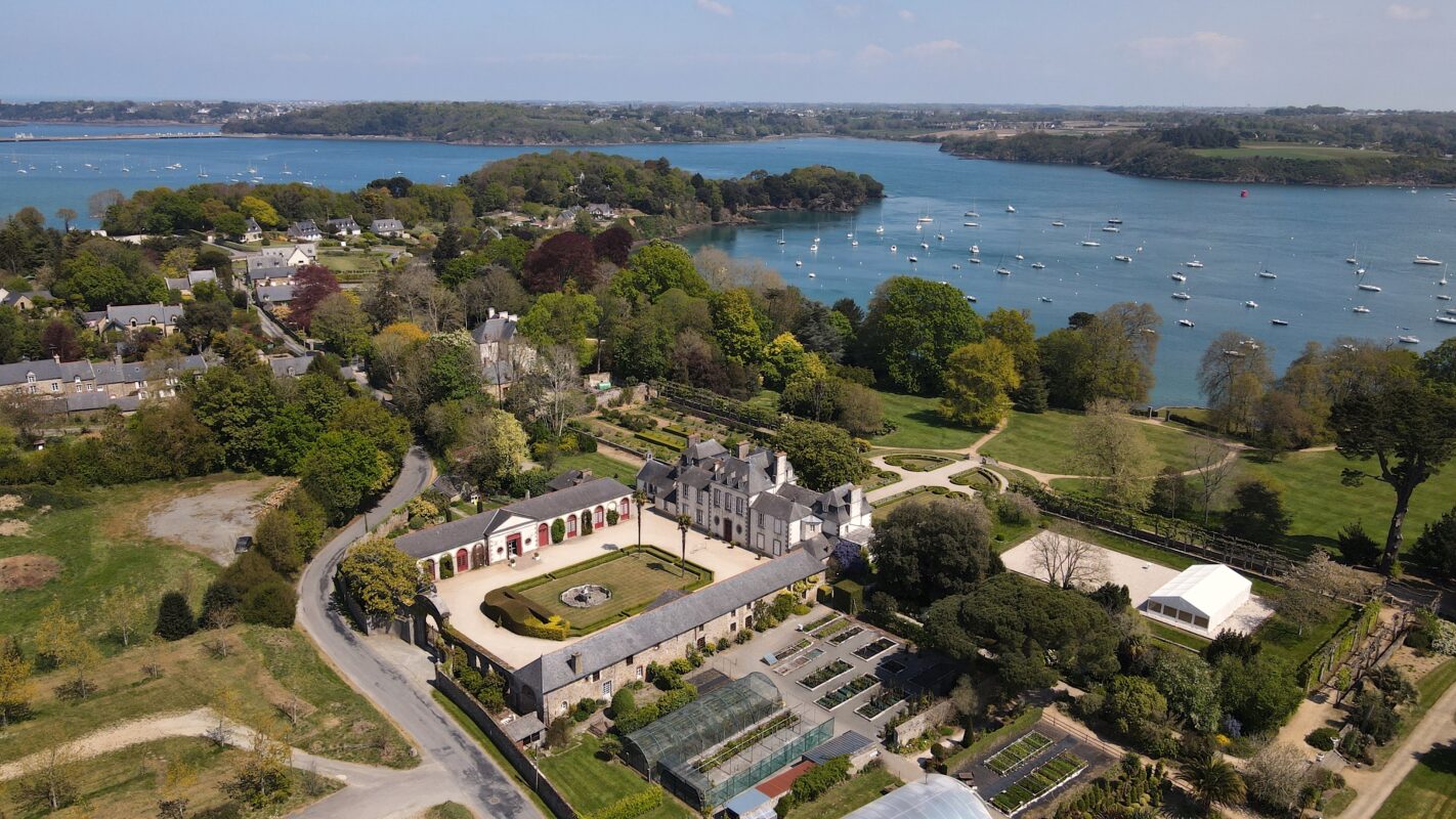 Default - Location de salles dans une Malouinière à Pleurtuit, Dinard Côte d'Émeraude. Organisez vos événements d'affaires à L’Orangerie du Domaine de Montmarin