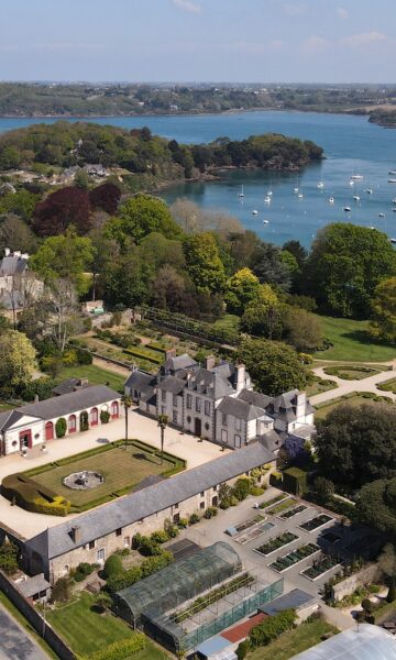 Default - Location de salles dans une Malouinière à Pleurtuit, Dinard Côte d'Émeraude. Organisez vos événements d'affaires à L’Orangerie du Domaine de Montmarin