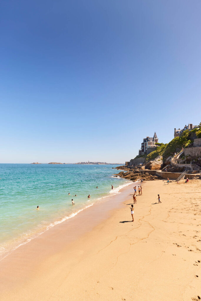 Plage Et Pointe De La Malouine A.Lamoureux