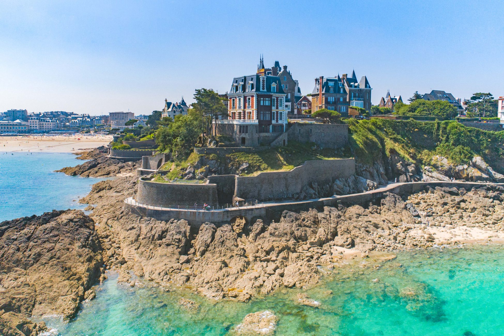 Le feu d'artifice de Saint-Malo aura finalement bien lieu ce 14